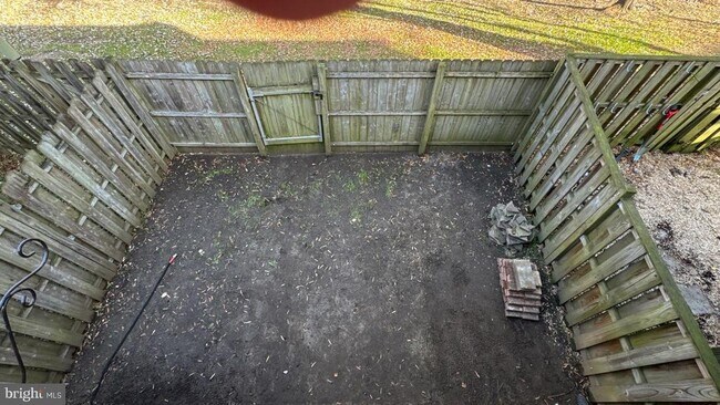 Building Photo - 1649 Forest Hill Ct