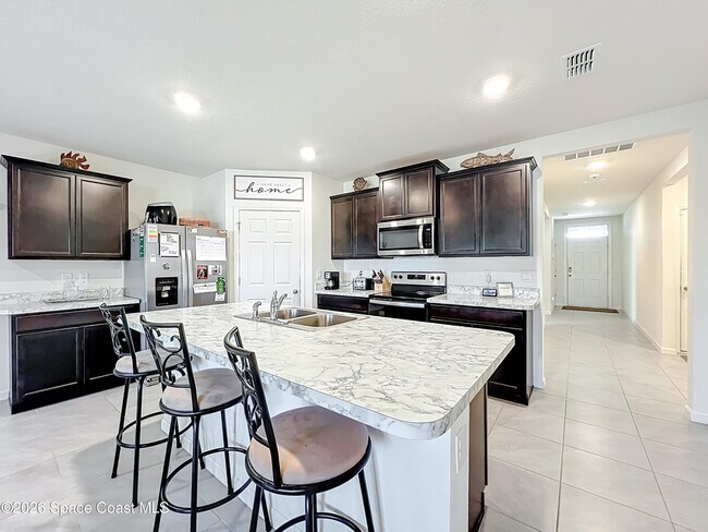 Building Photo - 1839 Morely Dr