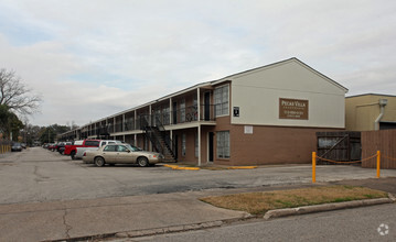 Building Photo - Pecan Villa Apartments