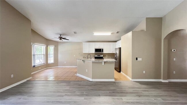 Building Photo - 4599 Cumbrian Lakes Dr