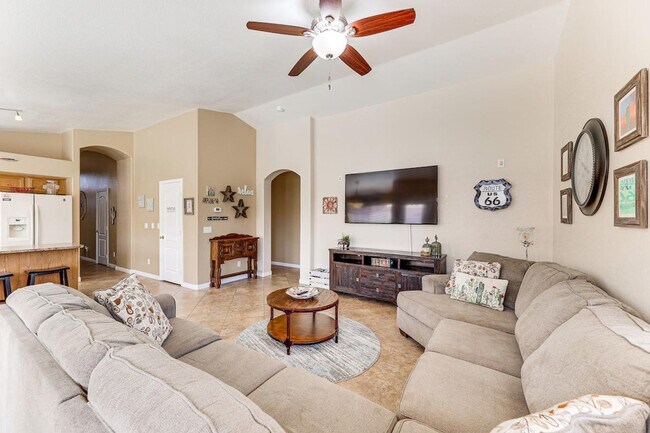 Building Photo - 43854 W Cahill Dr