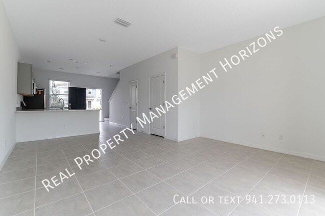 Building Photo - 16610 San Nicola Pl