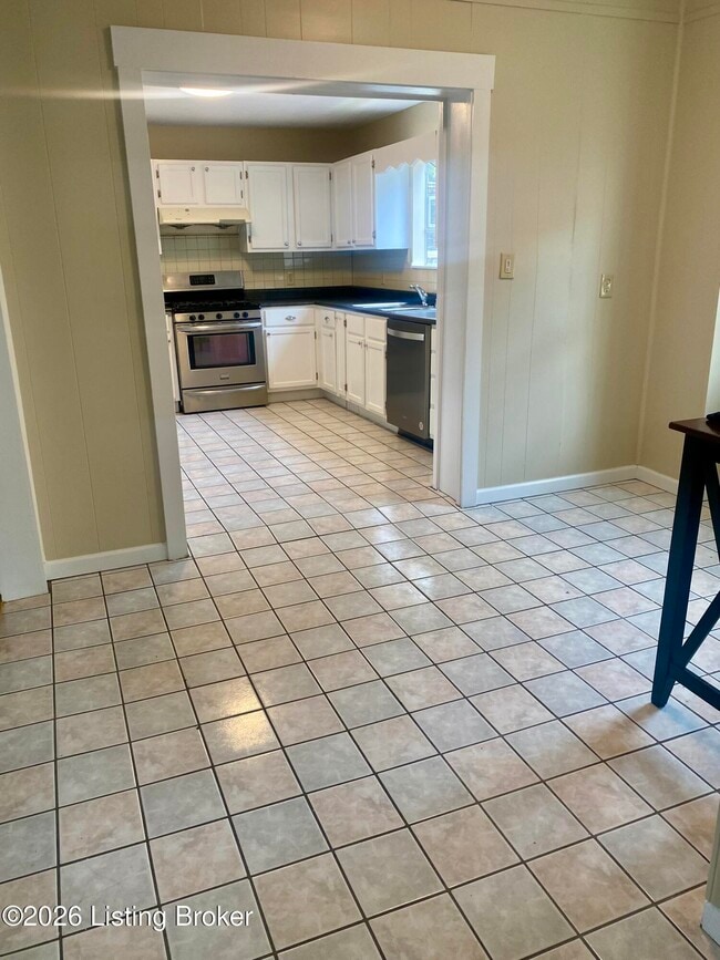 Building Photo - 551 Eastern Pkwy