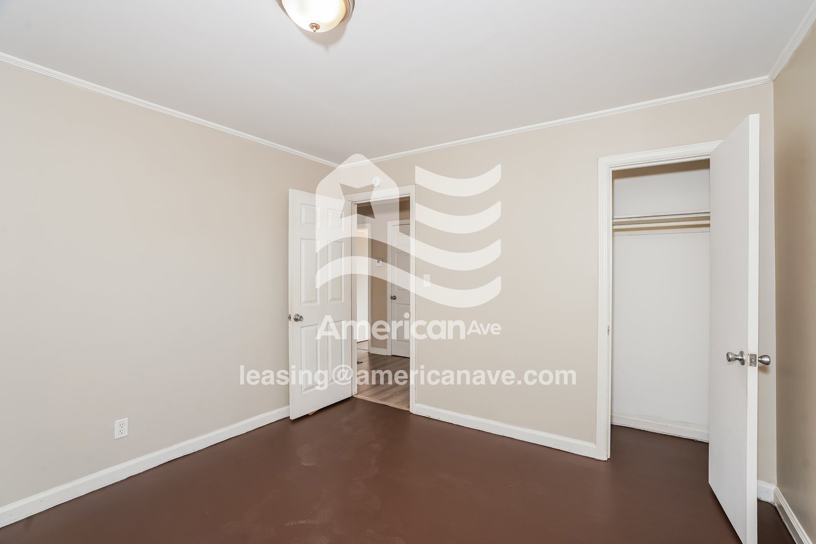 Building Photo - 3042 Bethune Ave