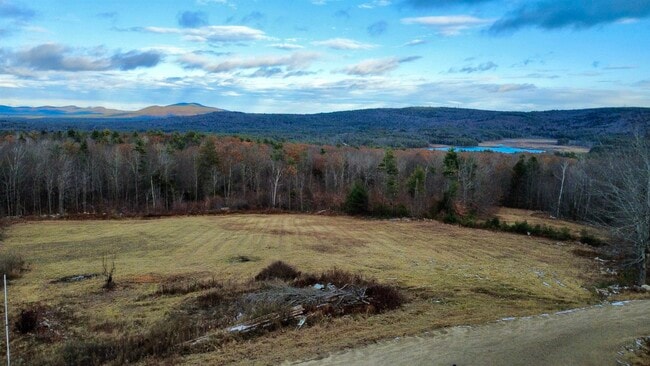 Building Photo - 49 Neal Hill Rd