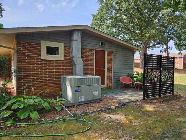 Building Photo - Statesville - 3BR / 1BA