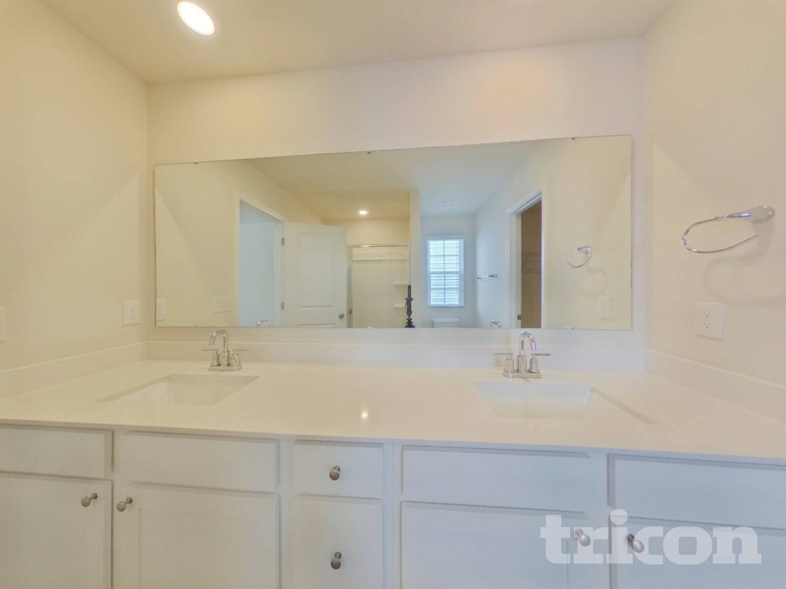 Building Photo - 2503 Trollinger Dr