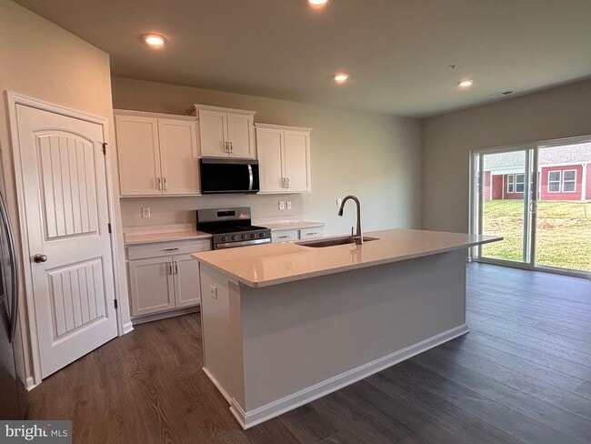 Building Photo - 29880 Londyn Ln