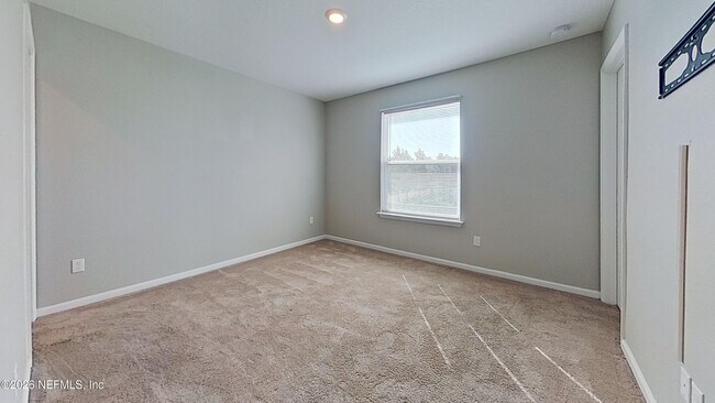 Building Photo - 9798 Fiddleback Ln