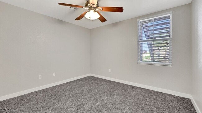 Building Photo - 2325 Windmill Pkwy