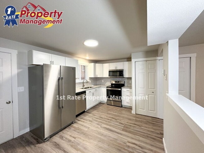 Building Photo - 6474 W Douglas St