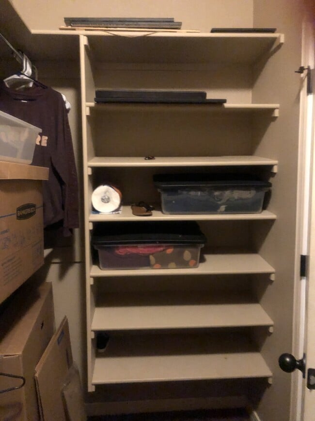 Building Photo - 3132 Tunnel Point Way