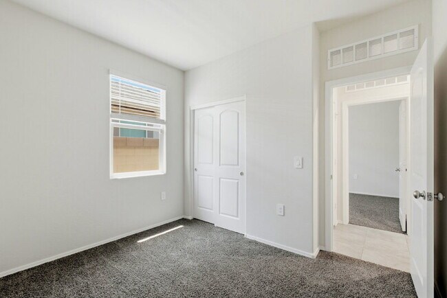 Building Photo - 35423 W San Sisto Ave