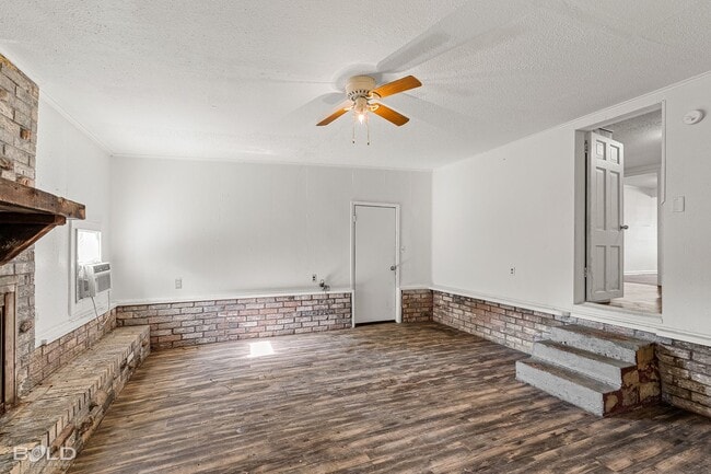 Building Photo - 5834 Hwy 80-