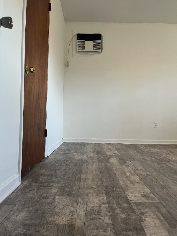 Building Photo - 143 Hendricks Blvd