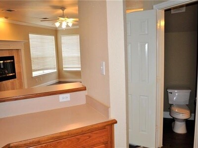 Building Photo - 5028 Enclave Ct