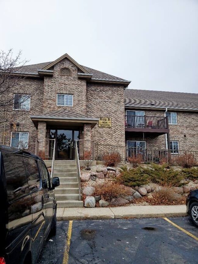 Building Photo - N34W23806 Grace Ave