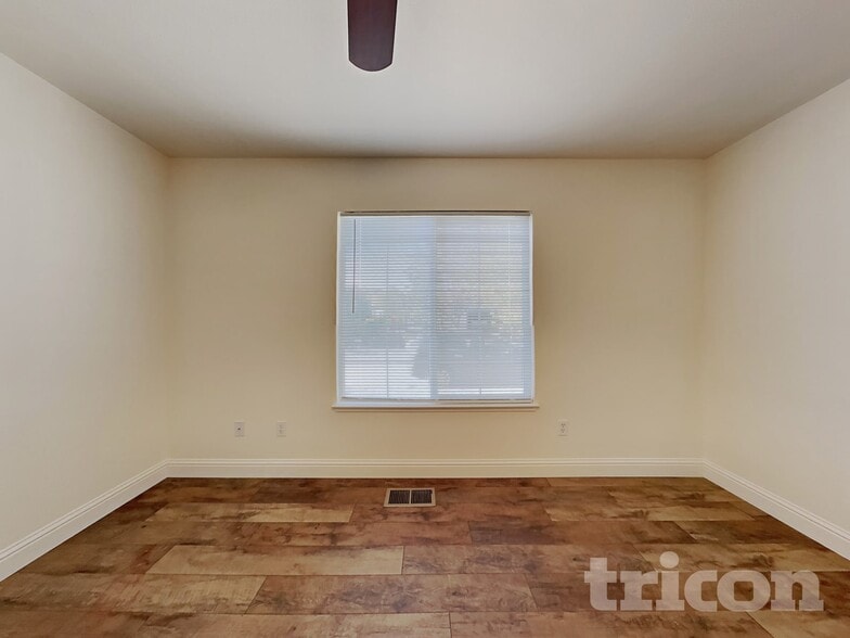 Building Photo - 17688 Feather River Ct