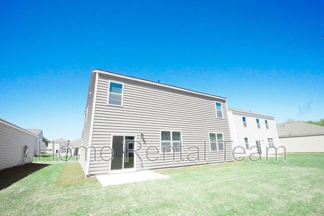Building Photo - 108 Windrush Pnes