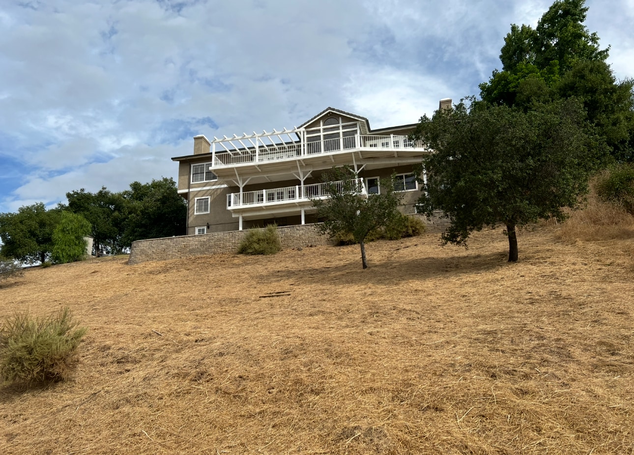 Building Photo - 1187 Edinburgh Rd