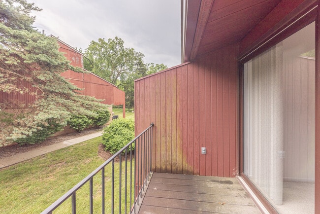 Building Photo - 2407 Packard St