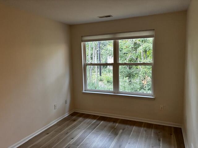 Building Photo - 1357 Heatherwood Ln