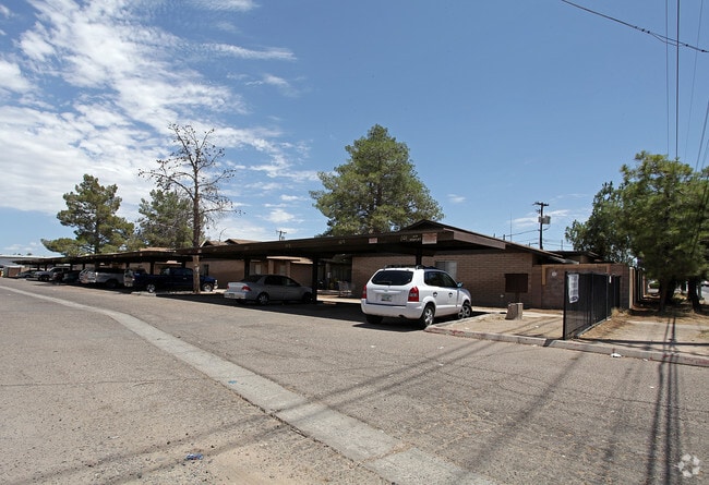 Primary Photo - Stapley Terrace Apartments