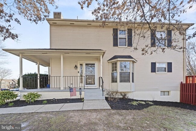 Building Photo - 13689 Water Springs Ct