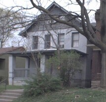 Building Photo - 318 E 20th Ave