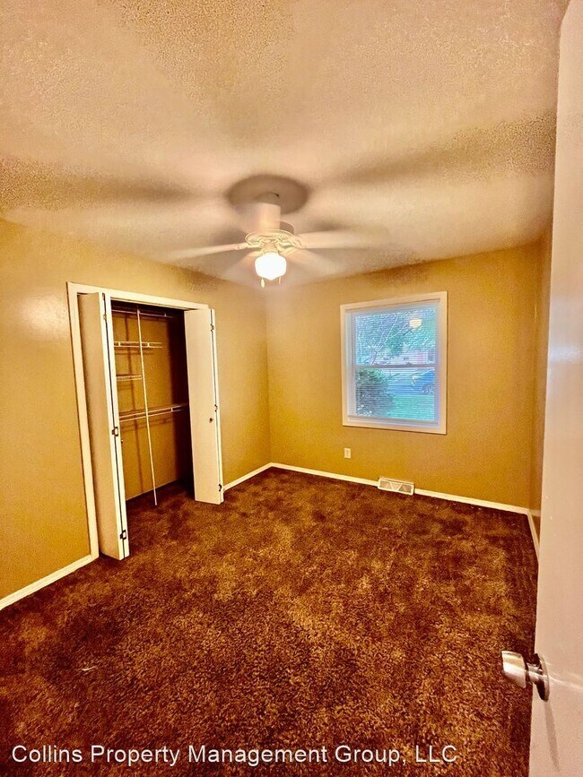 Building Photo - 4 br, 2.5 bath House - 3332 S Robberson