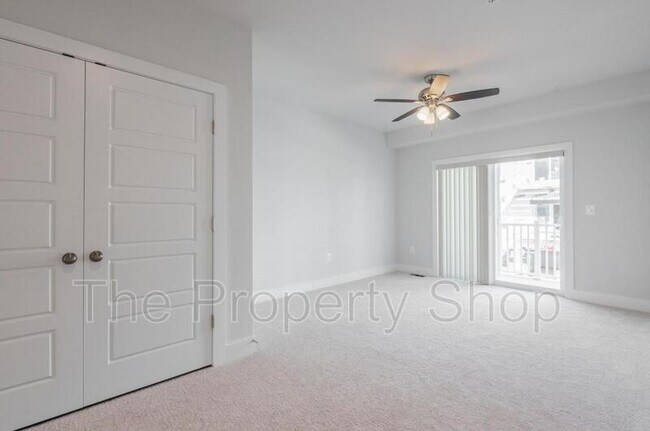 Building Photo - 2620 Lassen Pl