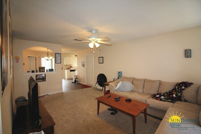 Building Photo - Nice 3 Bedroom Home in Mary Esther