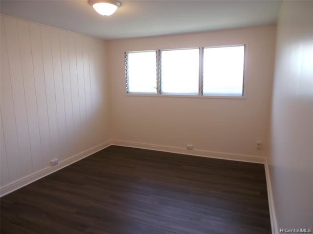 Building Photo - 830 Pumehana St