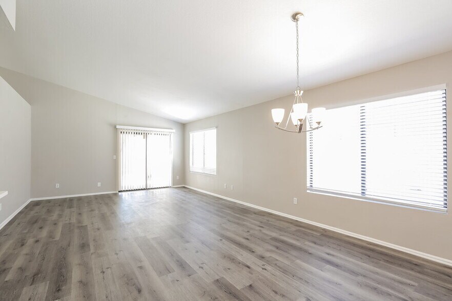 Building Photo - 22234 N 32nd Ave