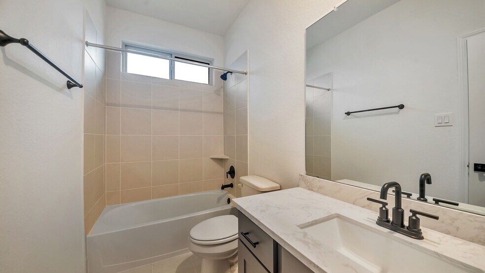 Building Photo - 31527 Westwood Rock Ln