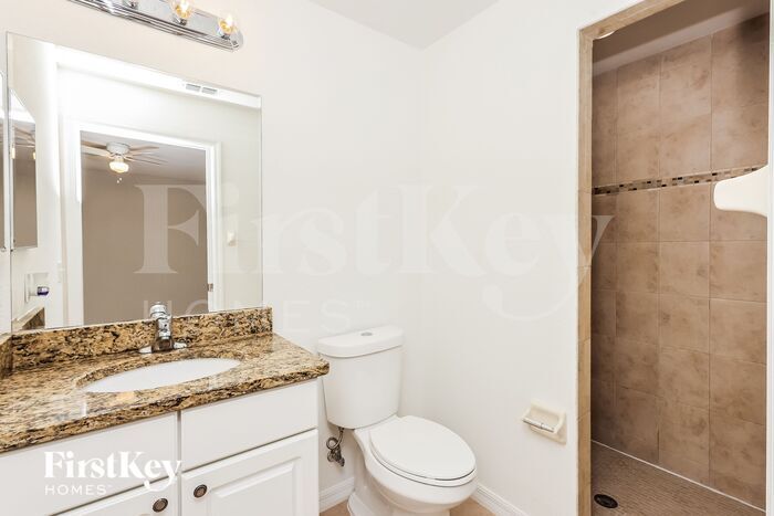 Building Photo - 12097 Helios Ave