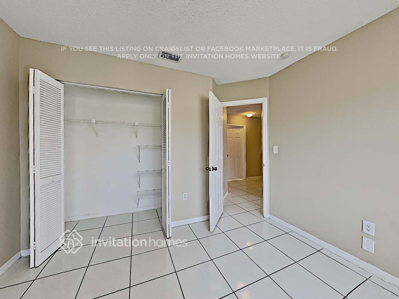 Building Photo - 4500 SW 154th Pl