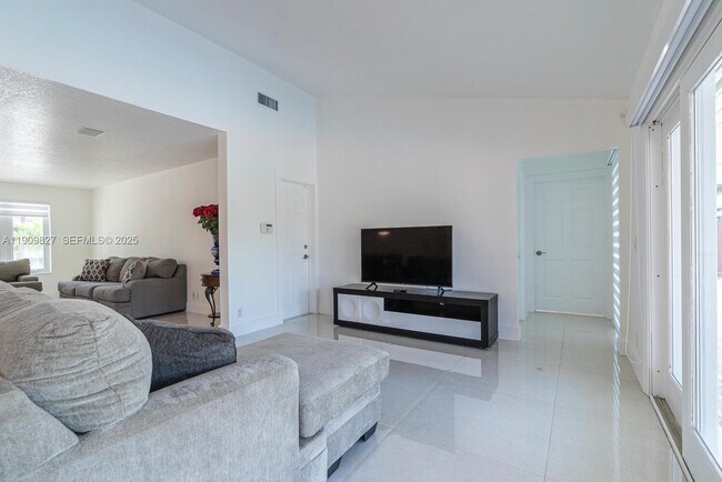 Building Photo - 8425 SW 185th St