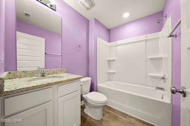 Building Photo - 123 Tiller Dr