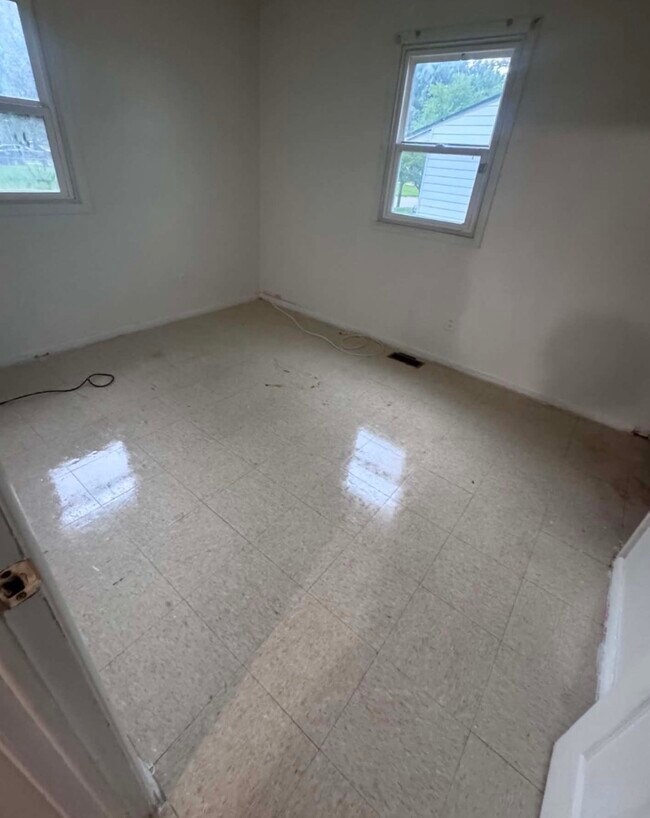 Building Photo - 64 Whippoorwill Dr