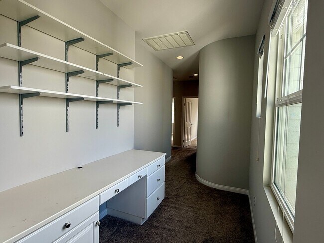 Building Photo - Gorgeous Home in Pacific Highland Ranch Co...