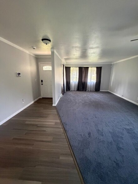 Building Photo - 107 Hadley Dr