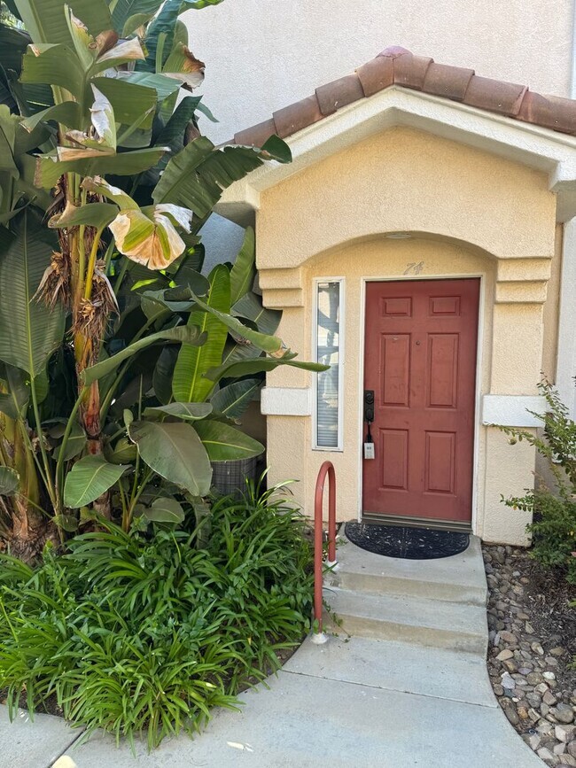 Building Photo - 3 bedroom and 2.5 bath lovely home