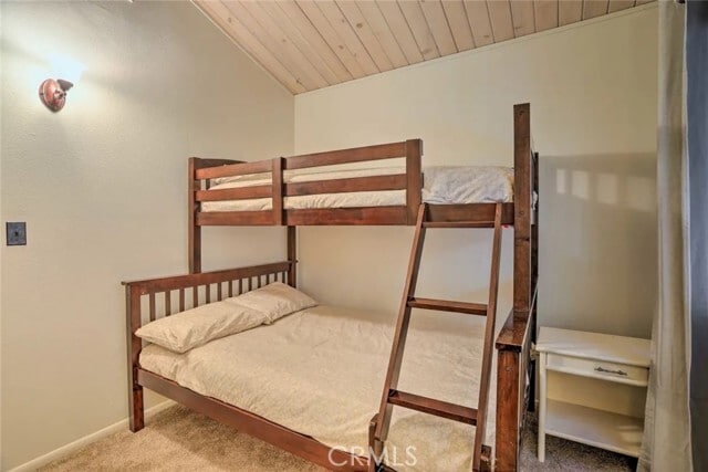 Building Photo - 607 E Victoria Ct