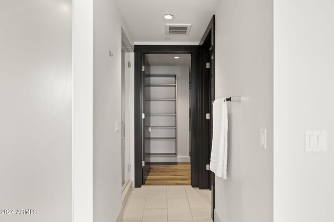 Building Photo - 4422 N 75th St