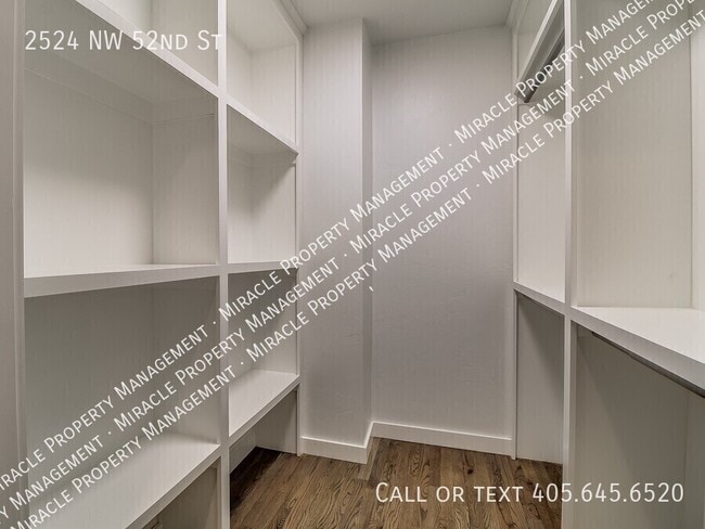 Building Photo - 2524 NW 52nd St
