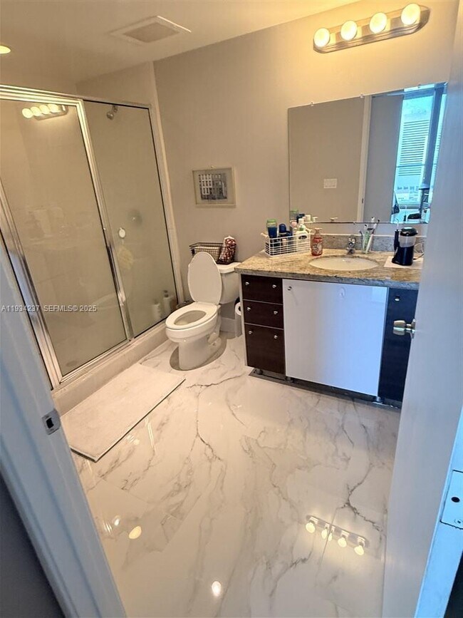 Building Photo - 185 SW 7th St