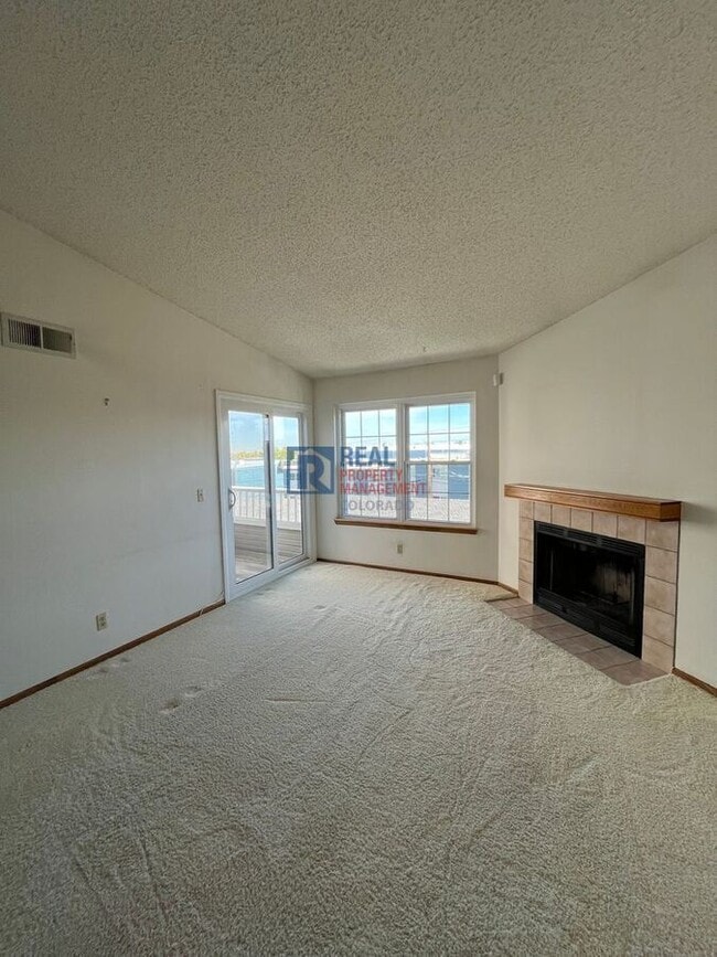 Building Photo - 5706 W Asbury Pl