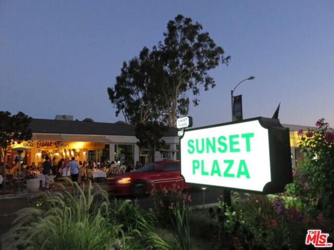 Building Photo - 1230 Horn Ave