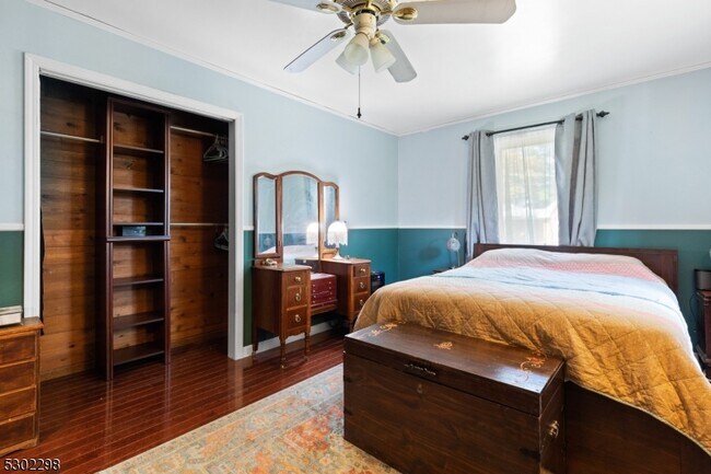 Building Photo - 31 Oliver Pl